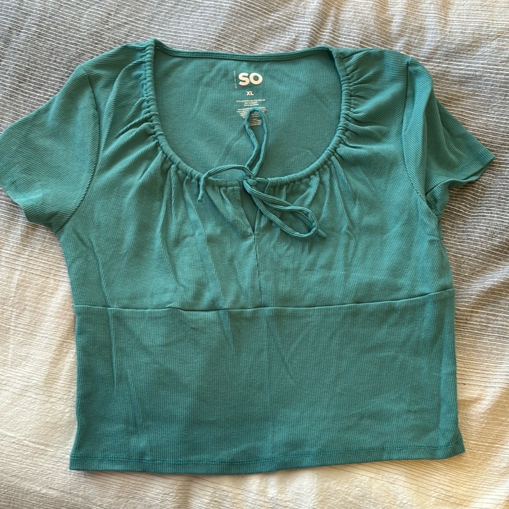 Crop top teal color